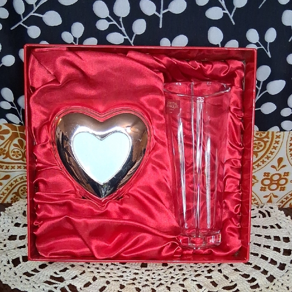 Other - Crystal Heart Vase And Silver Frame